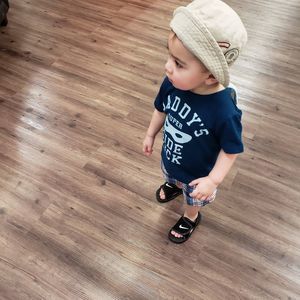 Meet your Posher, Tatz